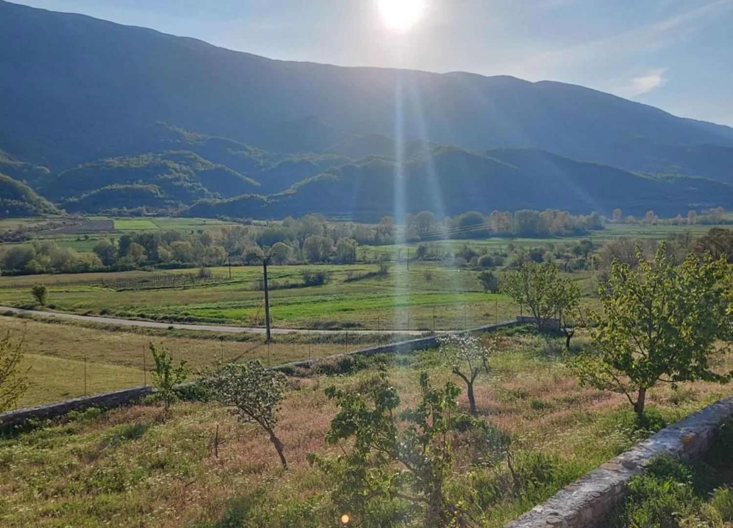 Villa Xheni Fshat i Ri